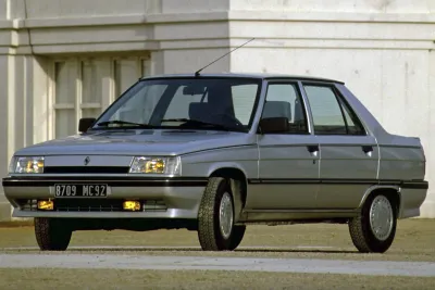 R 9